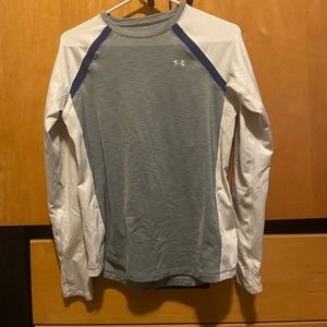 Under Armour women’s long sleeve shirt size M